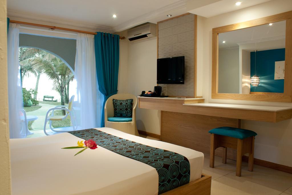 Le Surcouf Hotel &  Spa Mauritius Exterior foto