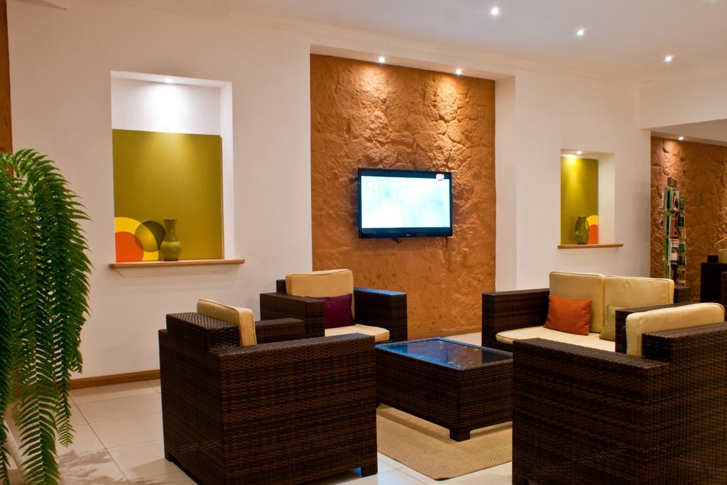 Le Surcouf Hotel &  Spa Mauritius Exterior foto