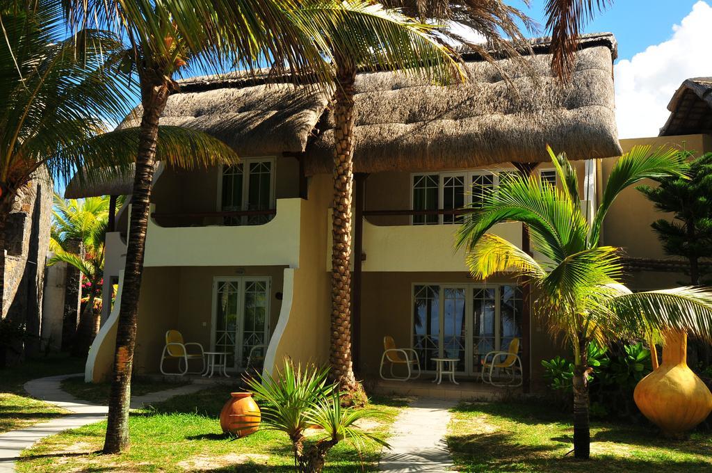 Le Surcouf Hotel &  Spa Mauritius Exterior foto