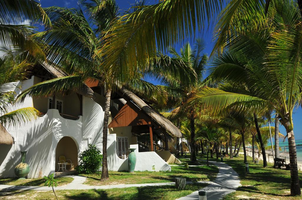 Le Surcouf Hotel &  Spa Mauritius Exterior foto