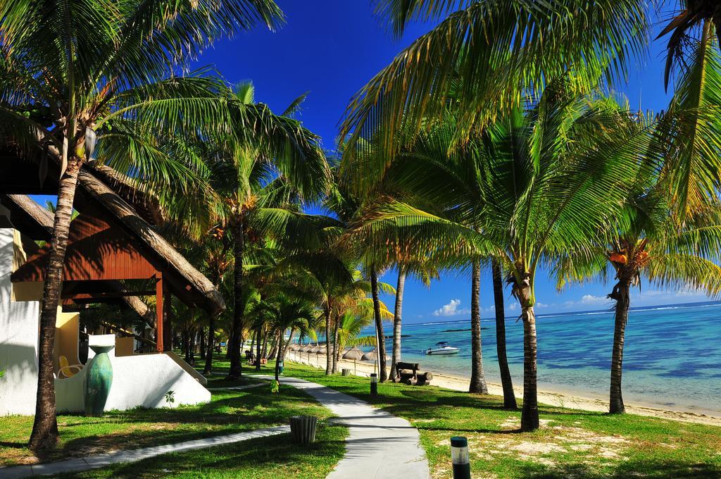Le Surcouf Hotel &  Spa Mauritius Exterior foto