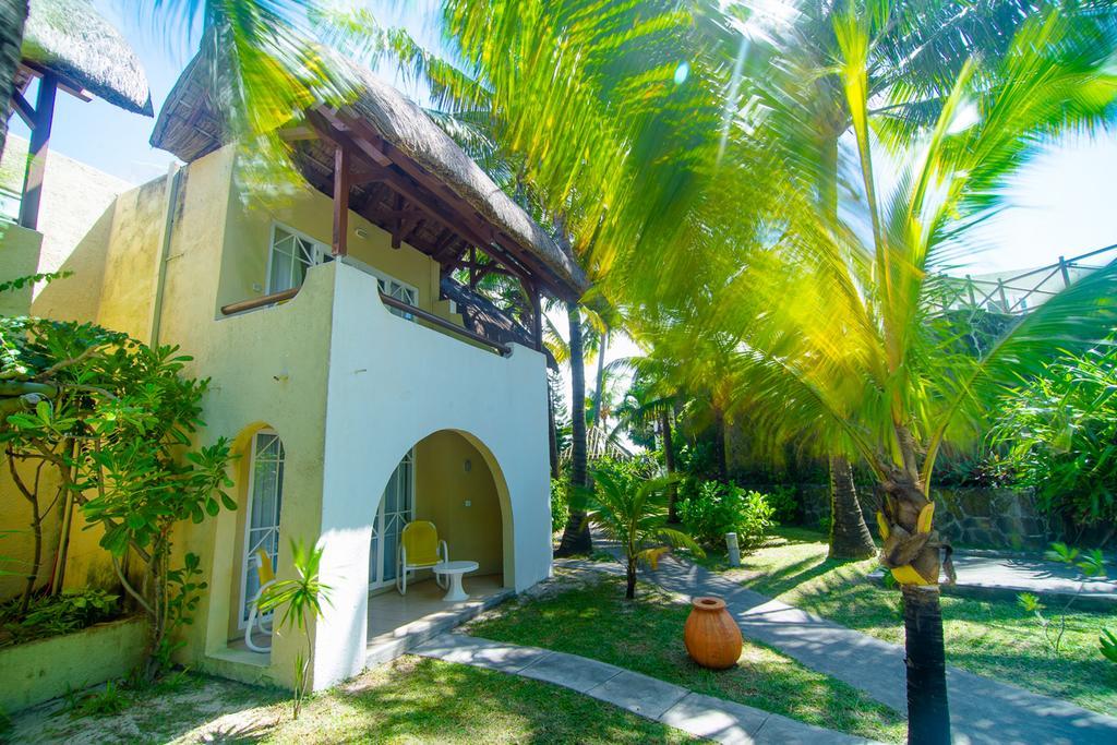 Le Surcouf Hotel &  Spa Mauritius Exterior foto