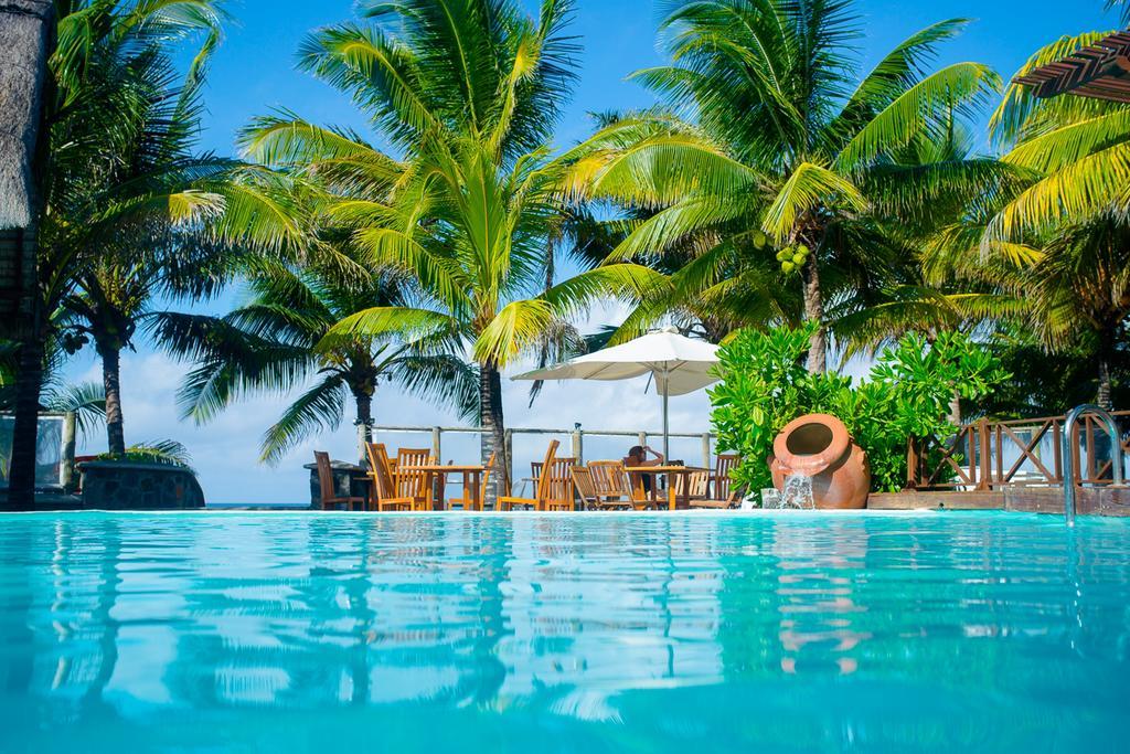 Le Surcouf Hotel &  Spa Mauritius Exterior foto